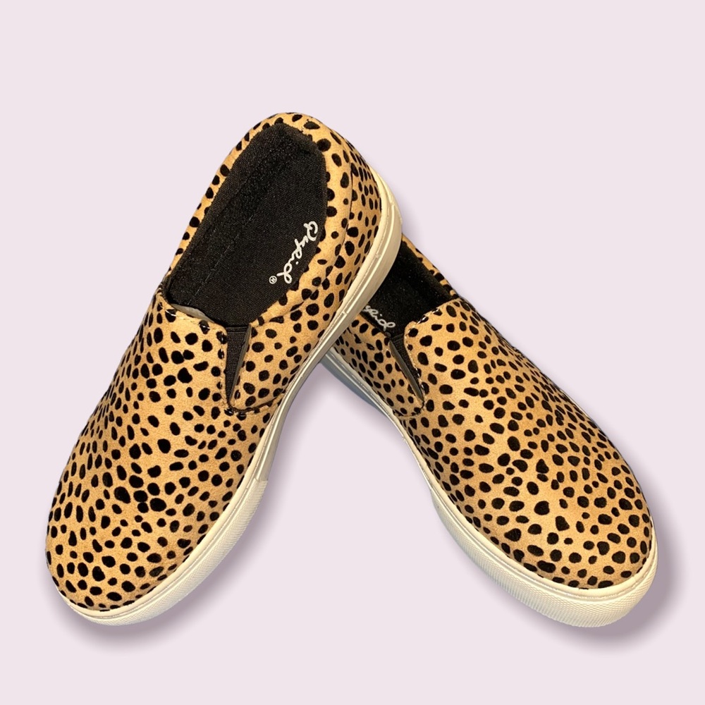 NEW Animal Print Slip-On Shoes - Women’s size 7